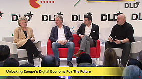 (FLTR) Moderator Viviane Reding (European Parliament), Willem Jonker (EIT Digital), Marc Al-Hames (Cliqz), Werner Vogels (Amazon)