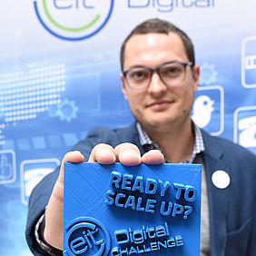 EIT Digital Challenge Lead Dominik Krabbe seeks startups that are "Ready to scale up“ (Logo 3D printed by former winner 3Yourmind)